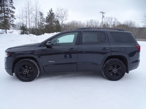 Used 2020 GMC Acadia AT4 w/ GMC Pro Grade Package image 8