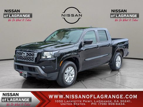 Used 2022 Nissan Frontier SV RWD image 1