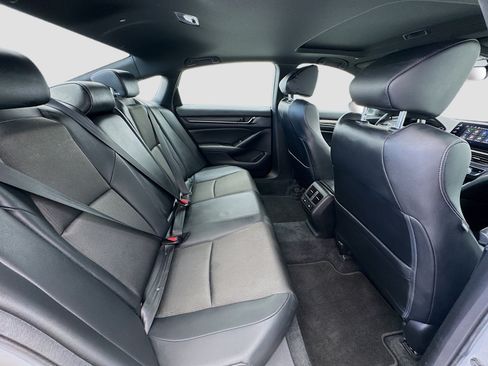 Used 2022 Honda Accord Sport image 19