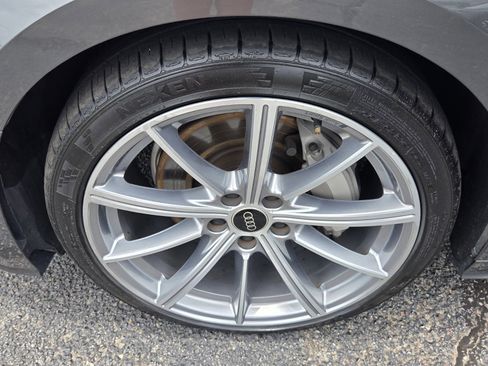 Used 2025 Audi A5 2.0T Premium Plus AWD/4WD image 18