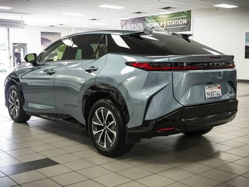 Certified 2023 Lexus RZ 450e Premium w/ Technology Package AWD/4WD image 8