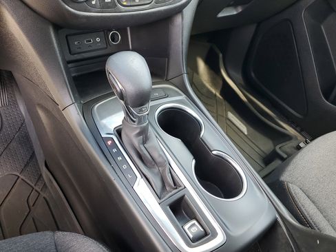 Used 2022 Chevrolet Equinox LT FWD image 30