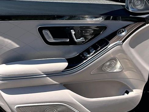 Used 2022 Mercedes-Benz S 580 4MATIC Sedan image 22