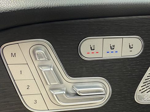 Used 2024 Mercedes-Benz GLE 350 4MATIC image 16