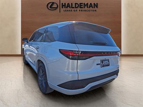Certified 2025 Lexus TX 350 AWD image 4