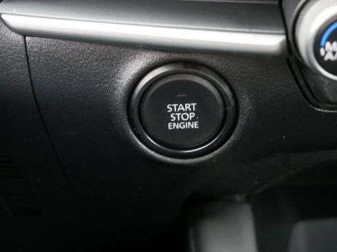 Used 2024 MAZDA MAZDA3 s FWD image 19