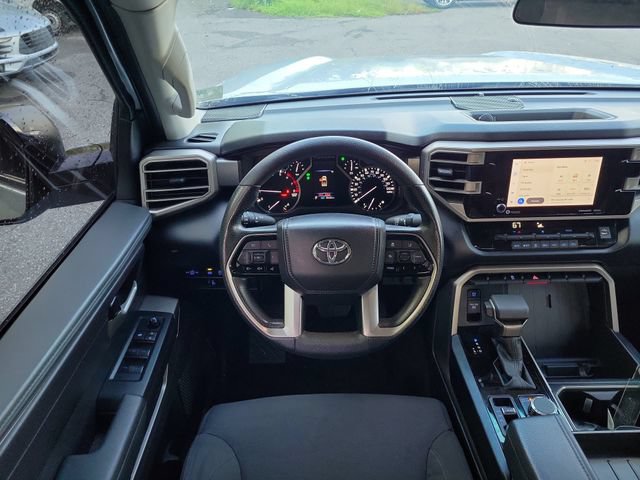 Used 2023 Toyota Tundra SR5 w/ SR5 Convenience Package AWD/4WD image 9