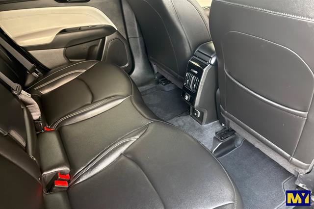 Used 2025 Jeep Compass Limited AWD/4WD image 18