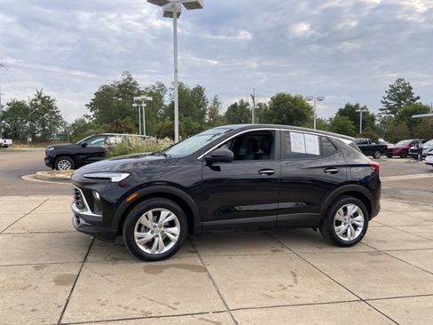 Used 2024 Buick Encore GX Preferred FWD image 7