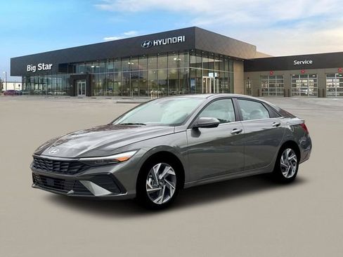 Used 2026 Hyundai Elantra Limited w/ Cargo Package FWD image 2