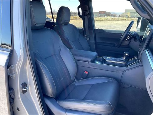 Certified 2024 Lexus GX 550 Luxury image 9