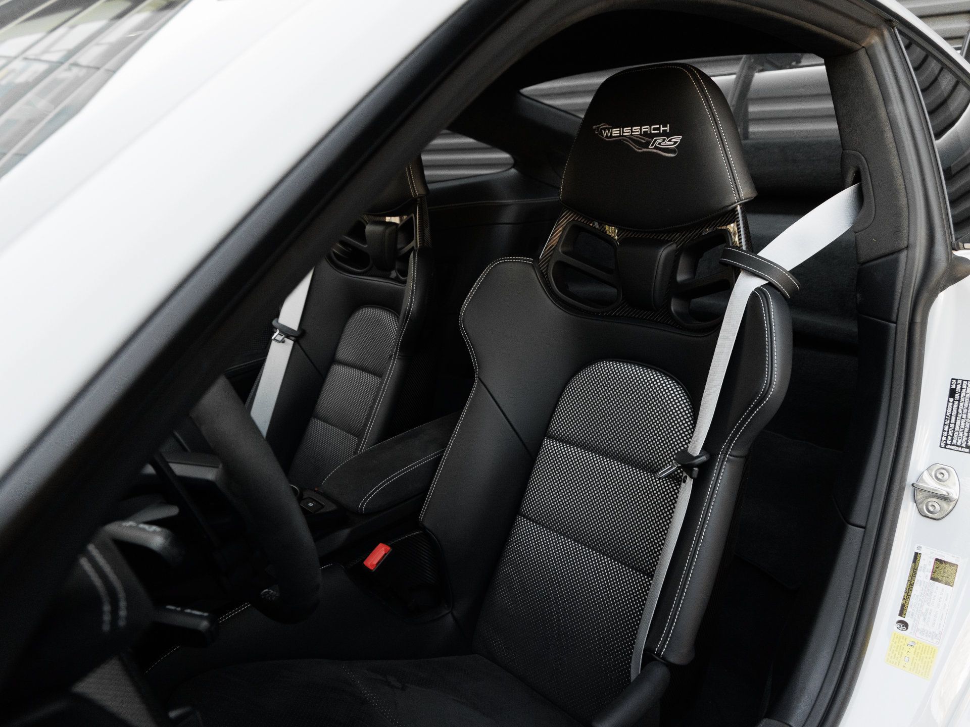 Certified 2025 Porsche 911 GT3 RS RWD image 5