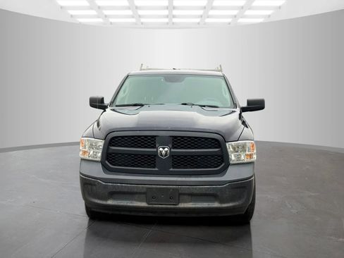 Used 2018 RAM 1500 SLT image 8