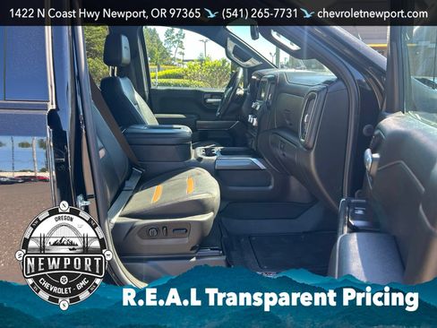 Used 2021 GMC Sierra 1500 AT4 w/ AT4 Value Package AWD/4WD image 32