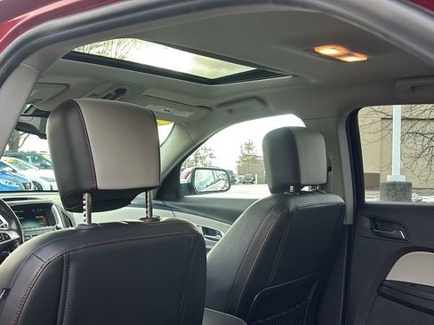 Used 2014 Chevrolet Equinox LTZ image 32