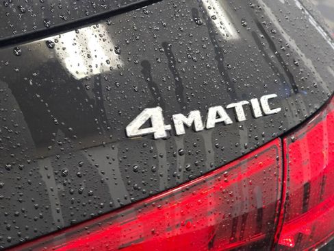 Used 2025 Mercedes-Benz GLA 250 4MATIC image 32