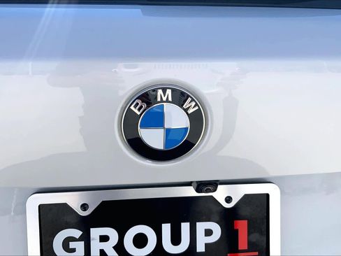 Used 2022 BMW X5 xDrive40i w/ Premium Package image 10
