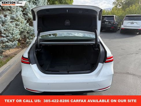 Used 2025 BMW 530i xDrive image 34