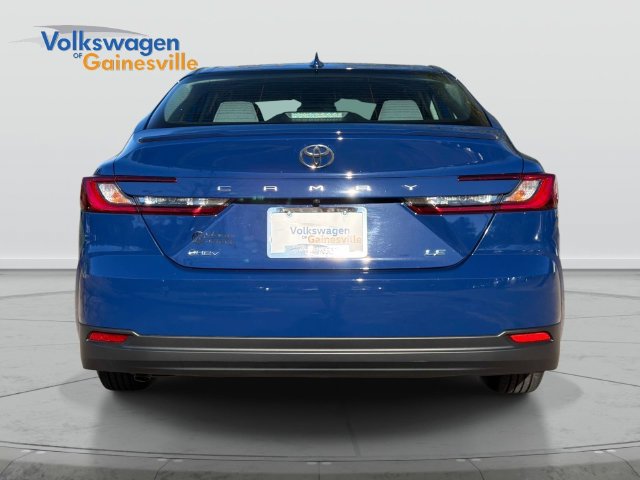 Used 2025 Toyota Camry LE w/ Convenience Package FWD image 5