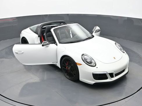 Certified 2018 Porsche 911 Targa 4 GTS AWD/4WD image 29