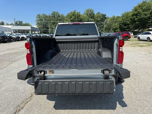 New 2026 Chevrolet Silverado 2500 Custom w/ Custom Convenience Package AWD/4WD image 25