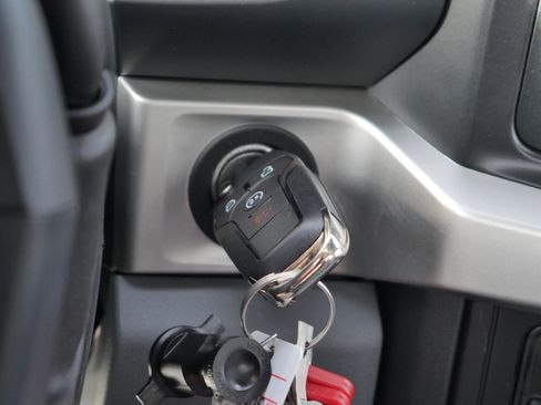 Certified 2024 Ford F450 XL w/ XL Chrome Package image 7