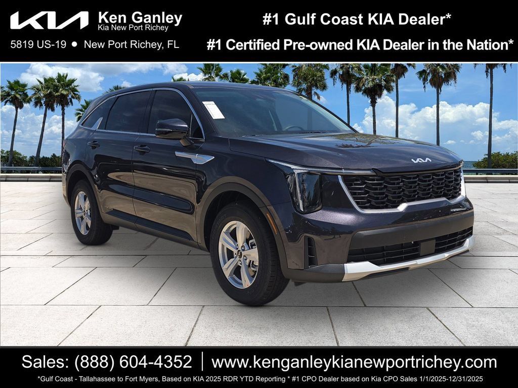 New 2026 Kia Sorento LX FWD image 1