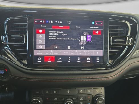 Used 2024 Dodge Durango GT image 21