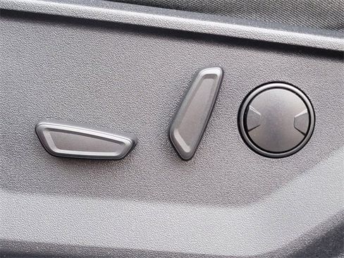 Certified 2023 Ford F150 XLT w/ Equipment Group 302A High image 4