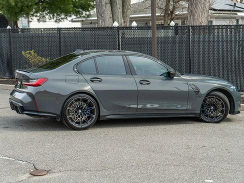 Used 2022 BMW M3 Competition w/ M Carbon Exterior Package AWD/4WD image 37