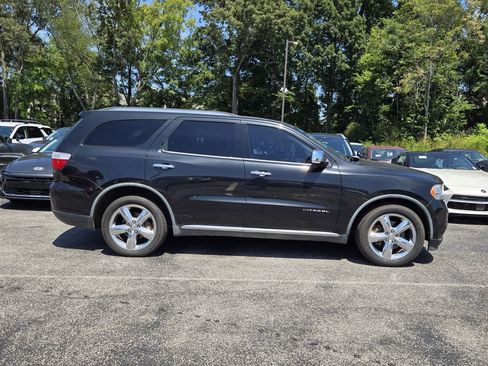 Used 2011 Dodge Durango Citadel RWD image 2