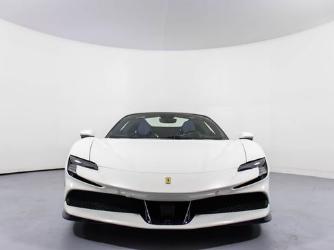 Certified 2022 Ferrari SF90 Spider AWD/4WD image 11