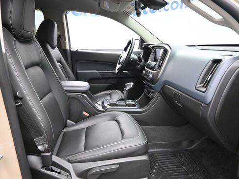 Used 2022 Chevrolet Colorado Z71 w/ Safety Package image 6