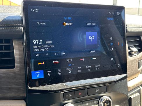 Used 2024 Ford Expedition Limited image 21