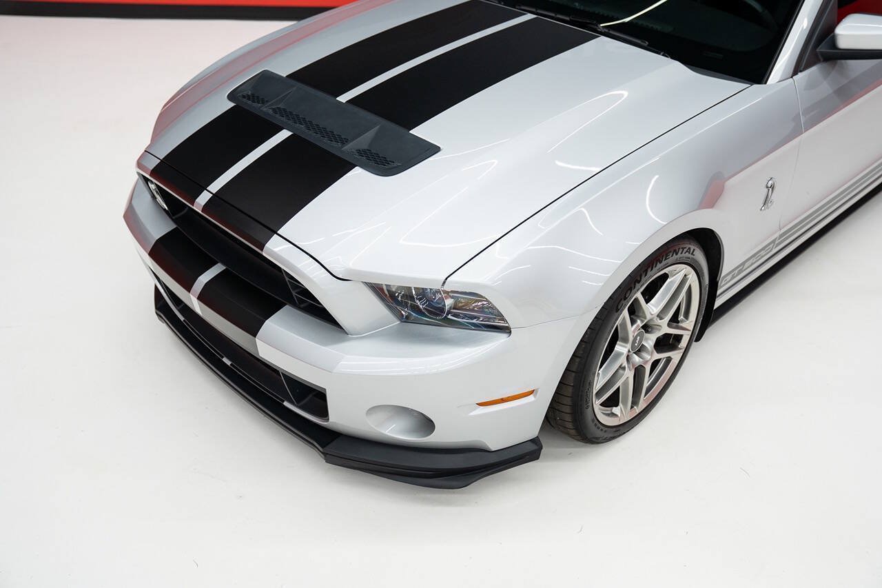Used 2013 Ford Mustang Shelby GT500 RWD image 4