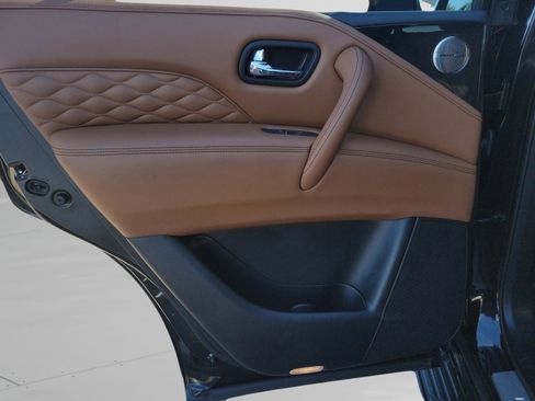 Certified 2024 INFINITI QX80 Sensory w/ Cargo Package image 30