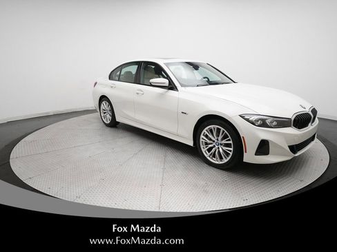Used 2023 BMW 330e xDrive w/ Driving Assistance Package image 13