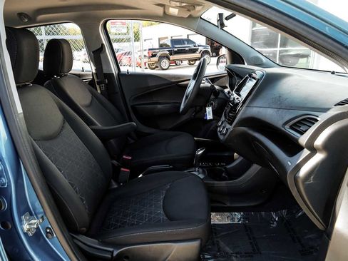 Used 2019 Chevrolet Spark LS image 28