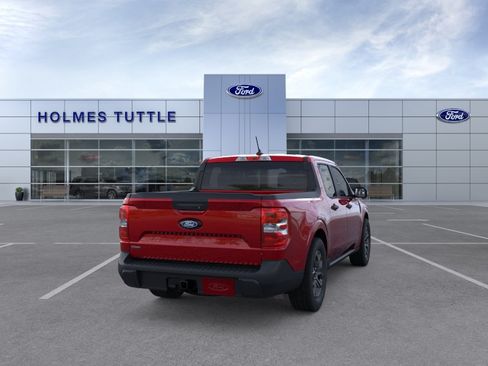 New 2026 Ford Maverick XLT w/ XLT Luxury Package FWD image 8