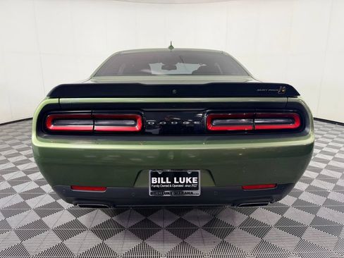 Used 2022 Dodge Challenger R/T Scat Pack w/ Shaker Package RWD image 9