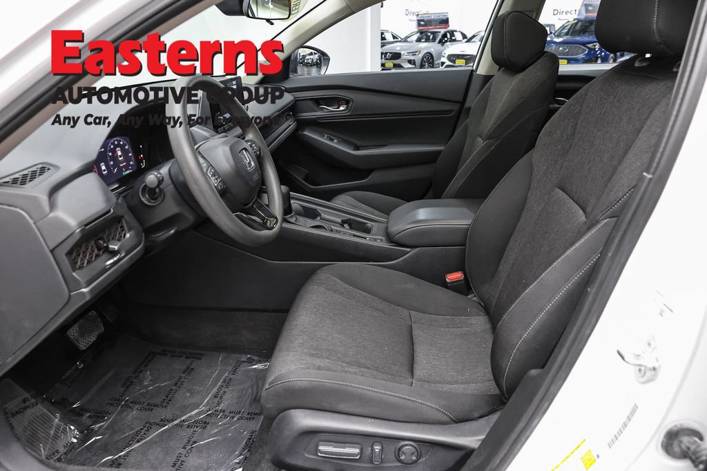 Used 2025 Honda Accord SE image 16