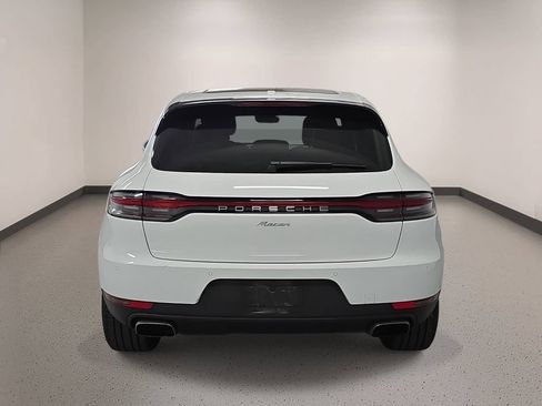 Certified 2019 Porsche Macan AWD/4WD image 6