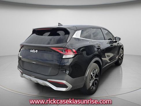 Used 2024 Kia Sportage EX FWD image 4