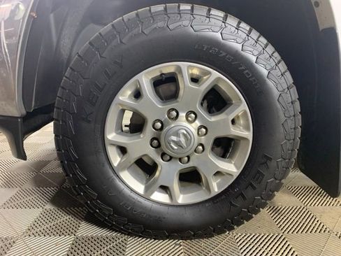Used 2019 RAM 2500 Laramie AWD/4WD image 33