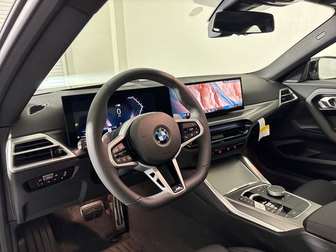 New 2026 BMW 230i Coupe w/ Premium Package RWD image 4
