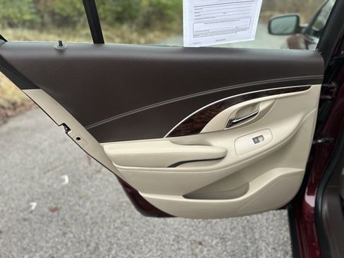 Used 2016 Buick LaCrosse Leather image 16