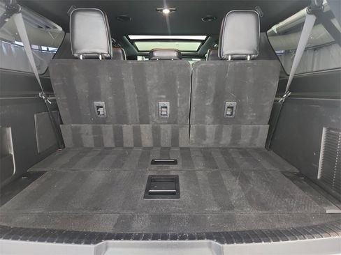 Used 2021 Ford Expedition Max King Ranch w/ Cargo Package image 32