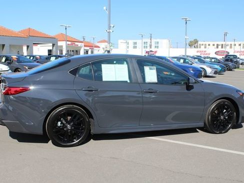 Certified 2026 Toyota Camry SE FWD image 10