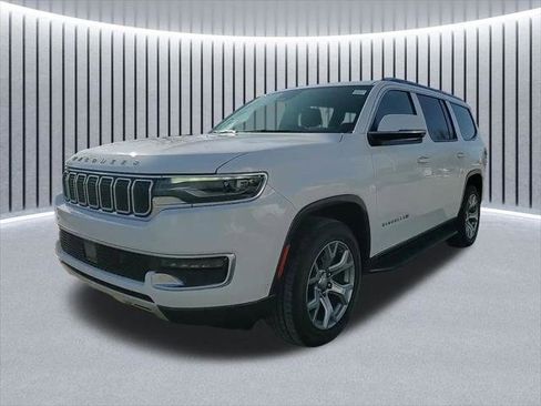 Certified 2022 Jeep Wagoneer Series II AWD/4WD image 23