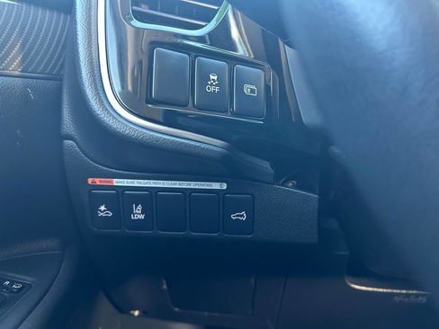 Used 2020 Mitsubishi Outlander SEL image 14